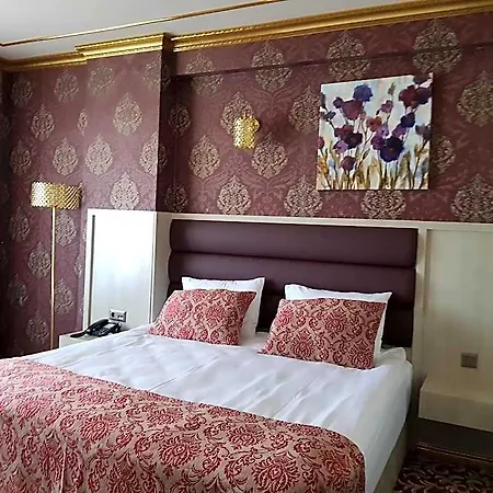 Savona 4*