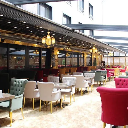 Отель Savona 4*
